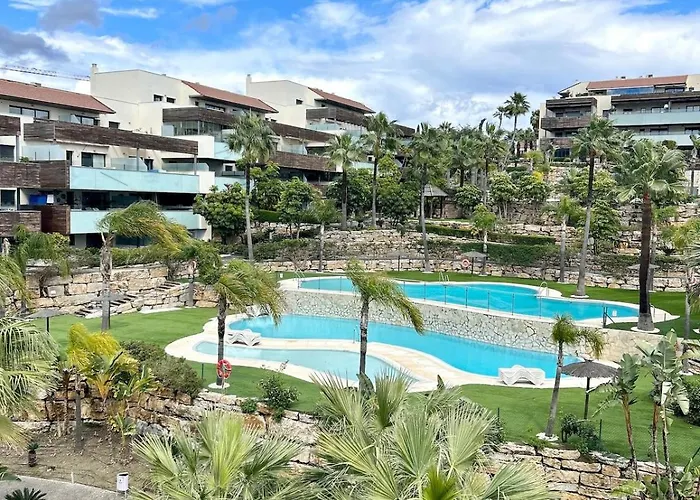 Apartment 2br Luxe In Marbella Close To Beaches