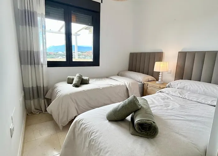 2br Luxe In Marbella Close To Beaches Apartamento