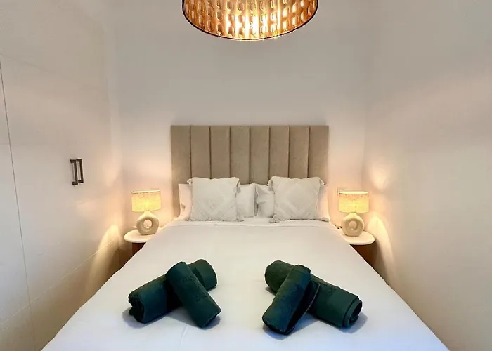 2br Luxe In Marbella Close To Beaches Apartamento Estepona