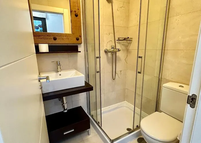 2br Luxe In Marbella Close To Beaches